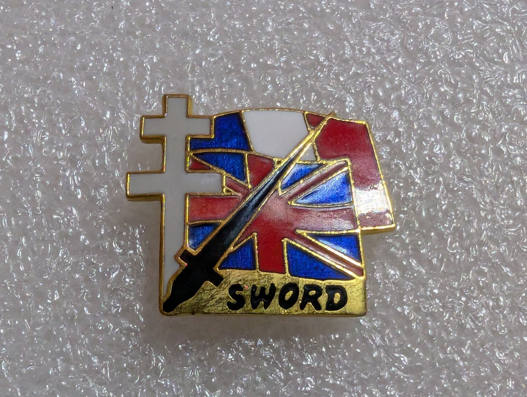 Plaquettes & Badges: Ansteckpin 220: Sword – D'occasion à Oppligen par Pin-Fall-Shop