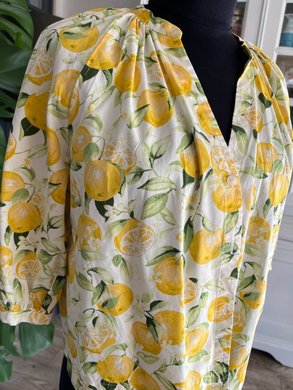 H&M Camicette: Envie de citron ! blouse S – Usato da Seiry venduto da vanille08 1