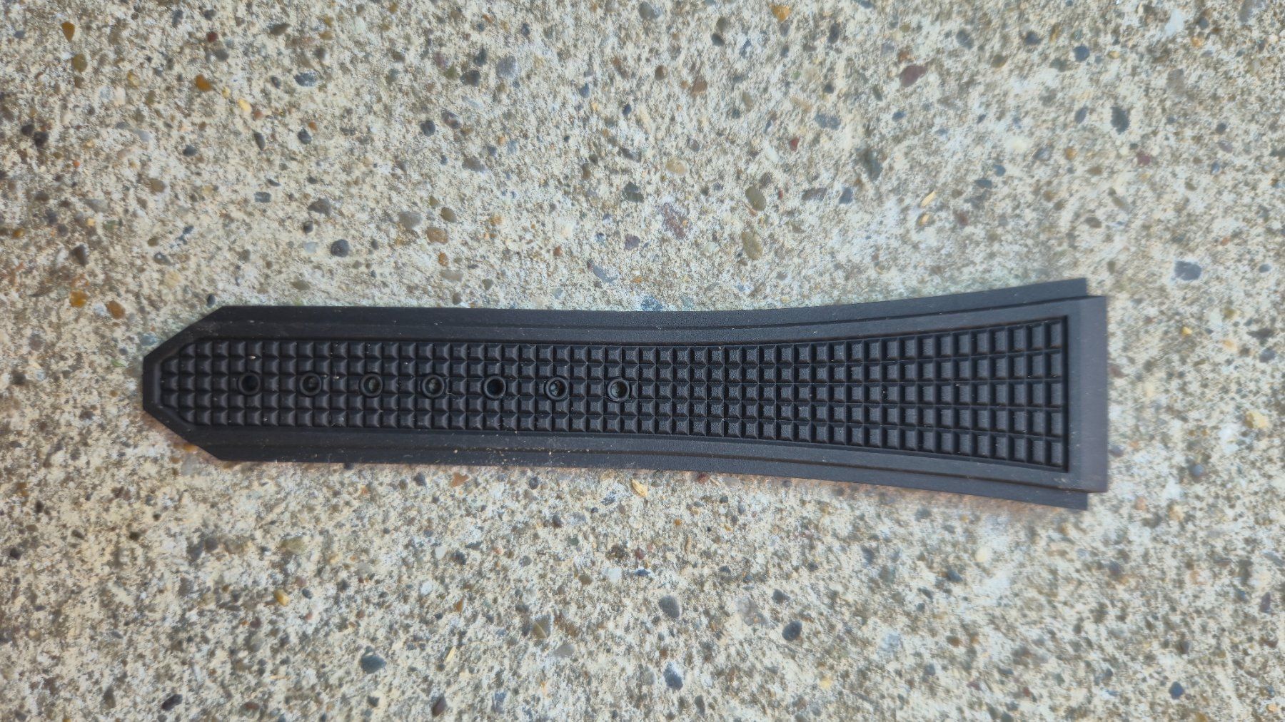 Armbänder & -reifen: Zenith Uhrenband Kautschuk – Neu und originalverpackt aus Elsau von Woolie81