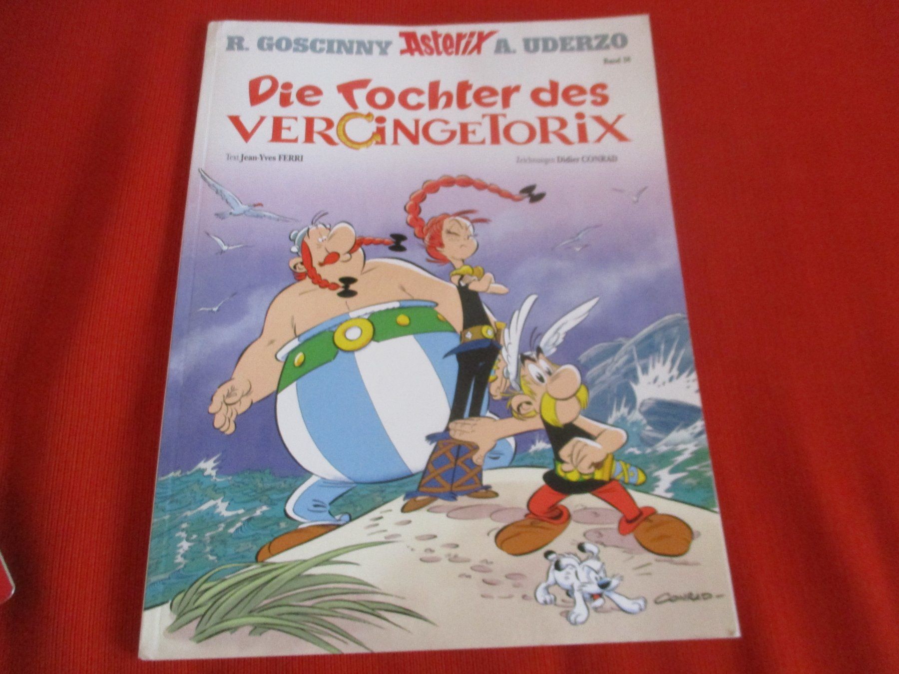 Fumetti: Comic Asterix Band 38 – Usato da Birsfelden venduto da alles-muss-raus