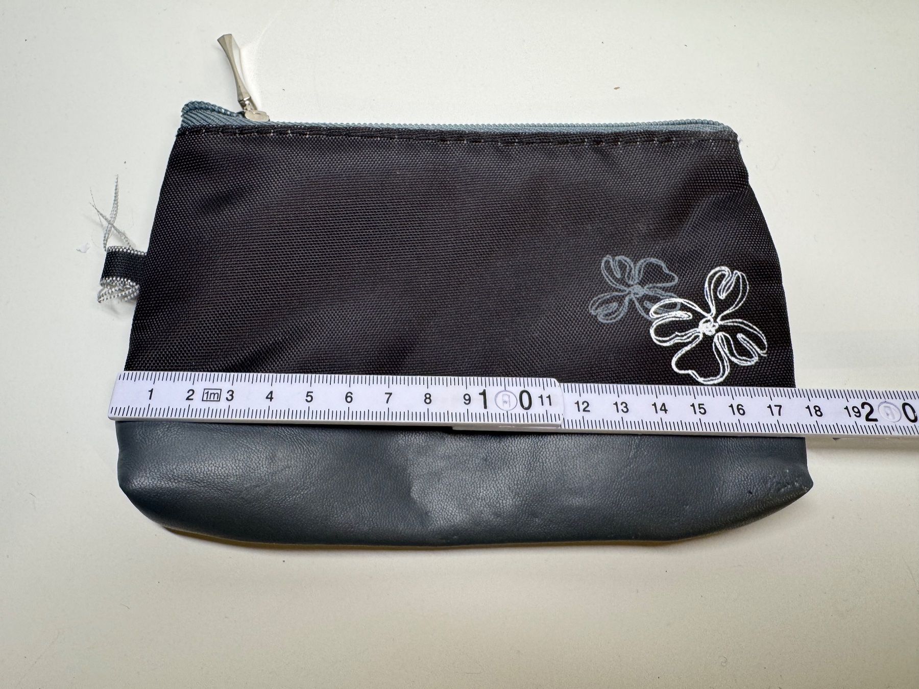 Borse da donna: Kleine Tasche – Usato da Grosswangen venduto da shoes.bags.and.co 1