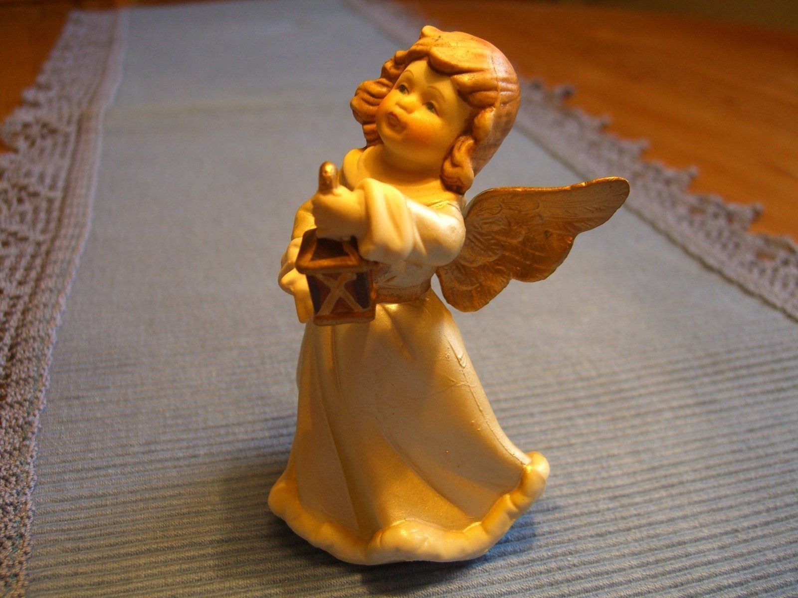 Statuette: wunderschönes Engeli m.Goldflügel(Engel) – Nuovo (secondo la descrizione) da Winterthur venduto da Ghandi5 4