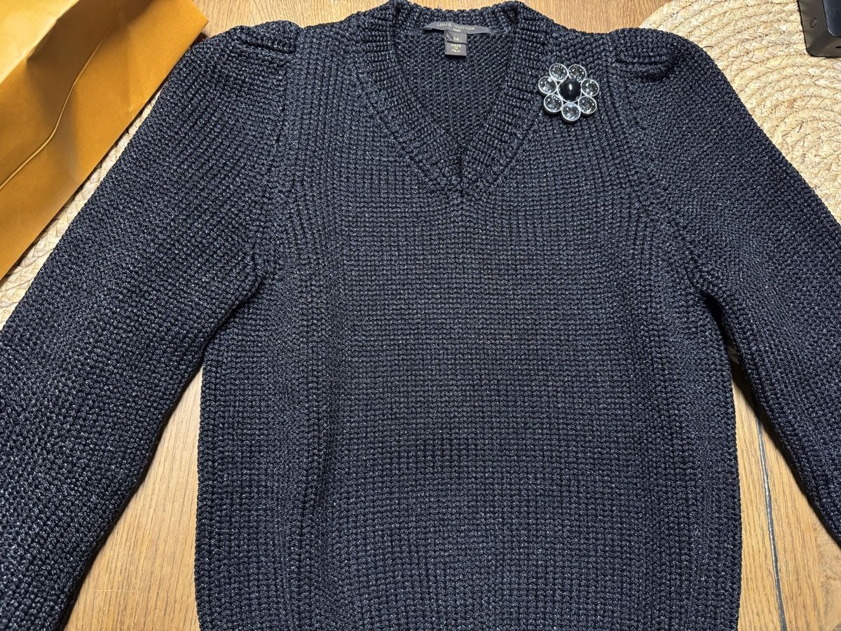 Maglioni & Felpe: Louis Vuitton Pullover Gr. 36/38 Vintage – Usato da Belp venduto da Aliya