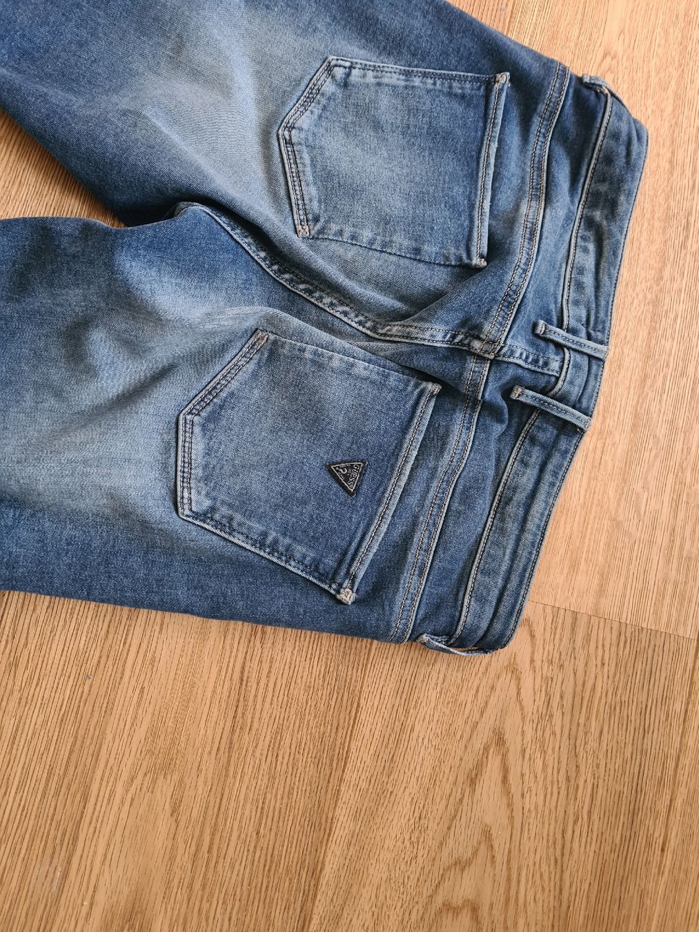 Guess Jeans: Guess Damen Jeans, blau, Grösse 25 – Neu (gemäss Beschreibung) aus Bern von Zvezda1 3