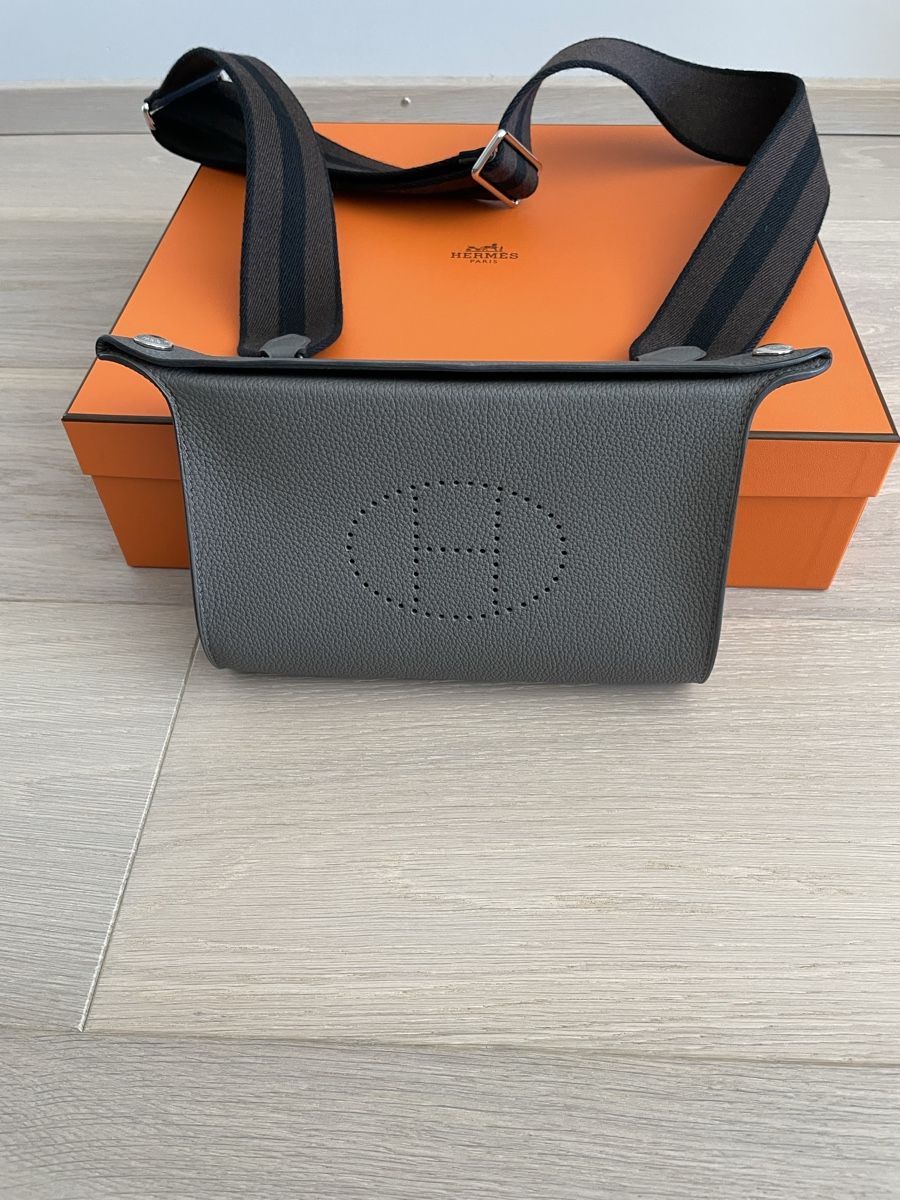 Hermès Borse: Hermès Sac Videpoches – Nuovo (secondo la descrizione) da Erlenbach ZH venduto da mpsy 5