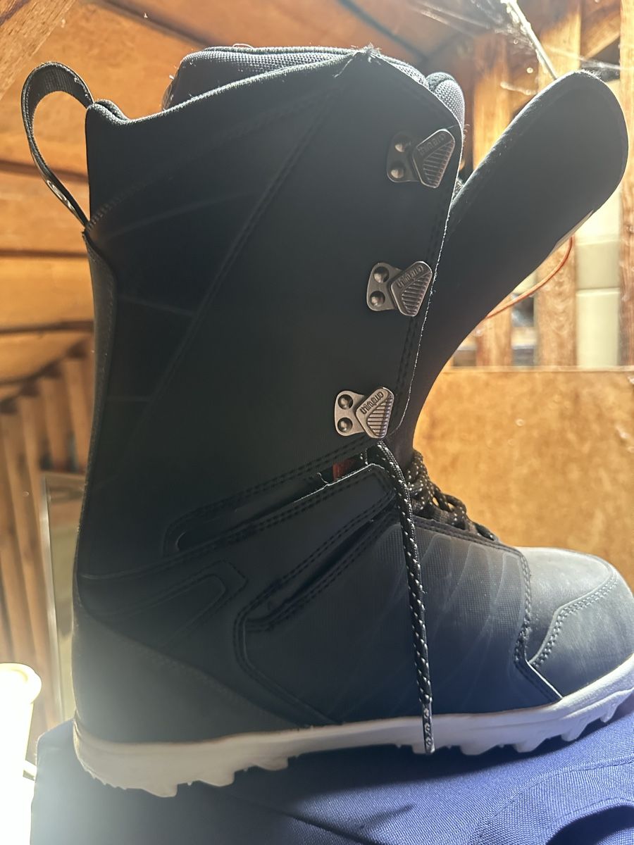 Herrenschuhe: Chaussures de snowboard  – Neu (gemäss Beschreibung) aus Biel/Bienne von cha_q8sh 1
