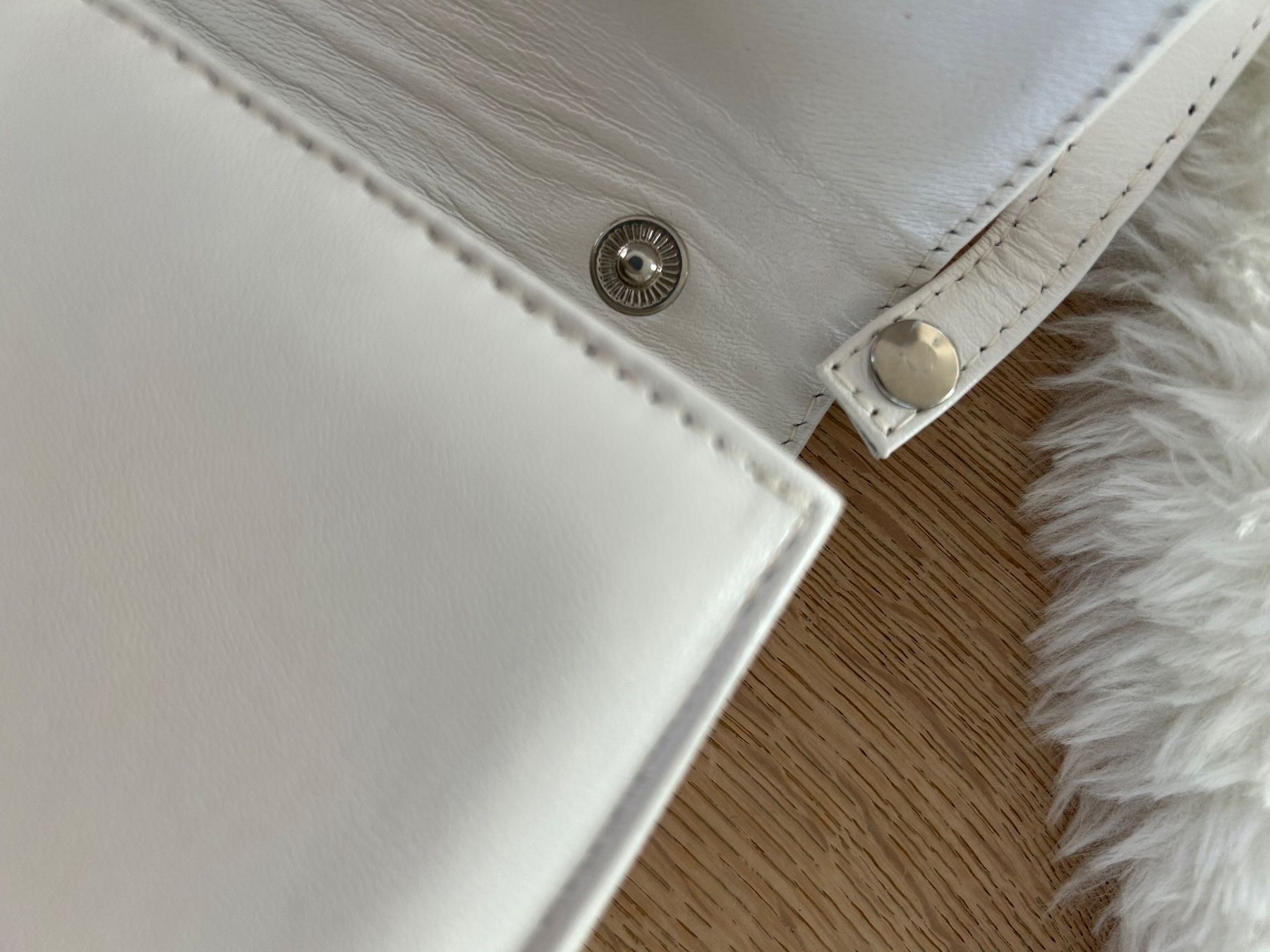 Borse da donna: Clutch / Abendtasche Leder ivory – Nuovo (secondo la descrizione) da Rothenburg venduto da stacostaco 1