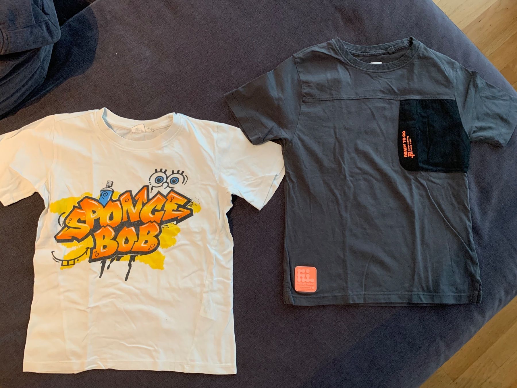 Camicie, T-shirt & Polo: T-Shirts Junge Gr. 122/128 – Usato da Bülach venduto da engeli92 2