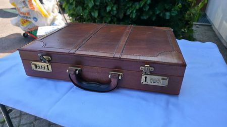 Vintage Leder Aktenkoffer mit Zahlenschlössern