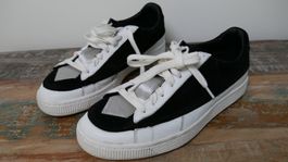 Puma x Karl Lagerfeld Sneaker Schuhe schwarz weiss silber
