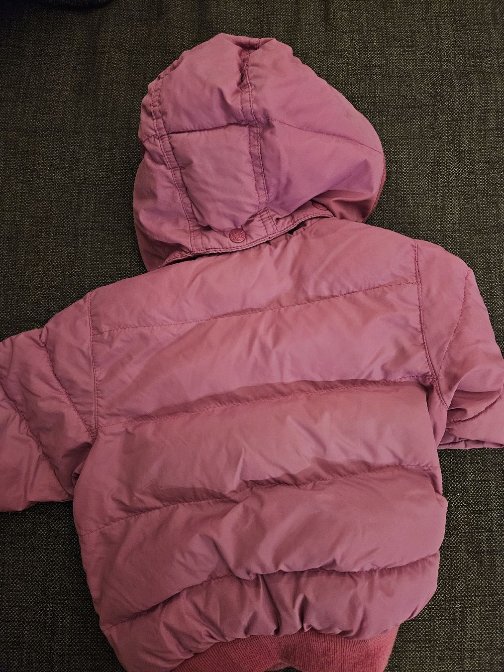 H&M Giacche & Cappotti: Babymädchen-Jacke, 9-12 Mt. – Usato da Uetikon am See venduto da Feuerlilie02 1