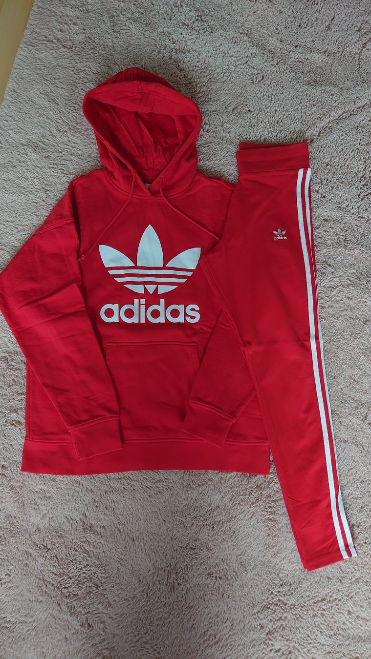 Adidas Lotti di vestiti: Adidas Kleiderpaket  – Usato da Oberbüren venduto da cas_hnn7 6