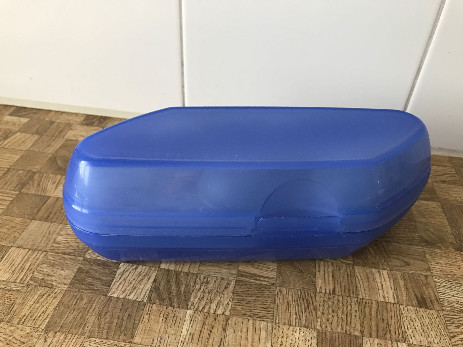 Tupperware Contenitori & Simili: Tupperware Behälter für 6 Eier – Usato da Birmensdorf ZH venduto da Hilhan 2