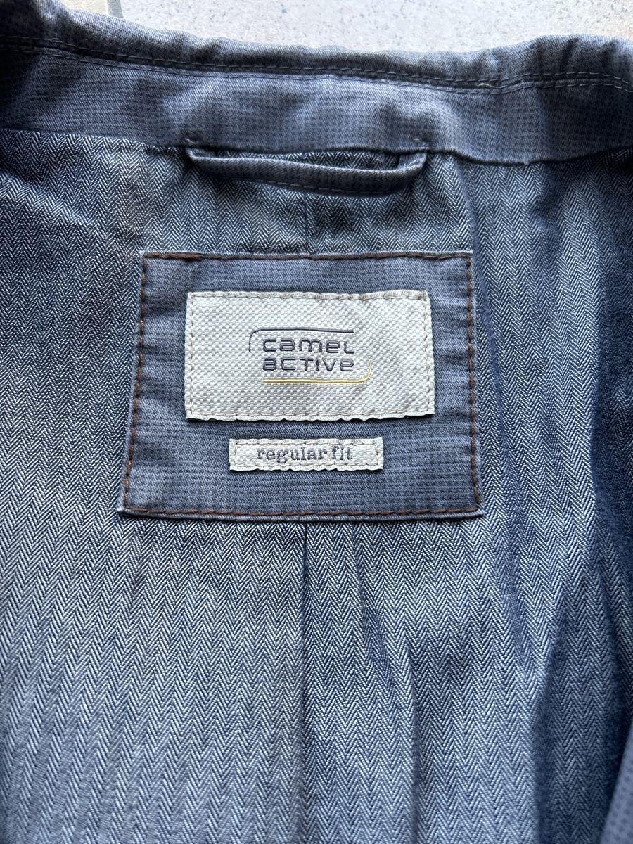 Camel Giacche: Blazer Camel Active grise, taille 60, Regular Fit – Nuovo (secondo la descrizione) da La Brévine venduto da Pascal_79 1