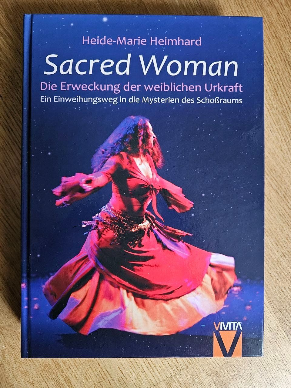 Libri: Sacred Woman Buch Deutsch – Nuovo (secondo la descrizione) da Köniz venduto da deb_l6sd