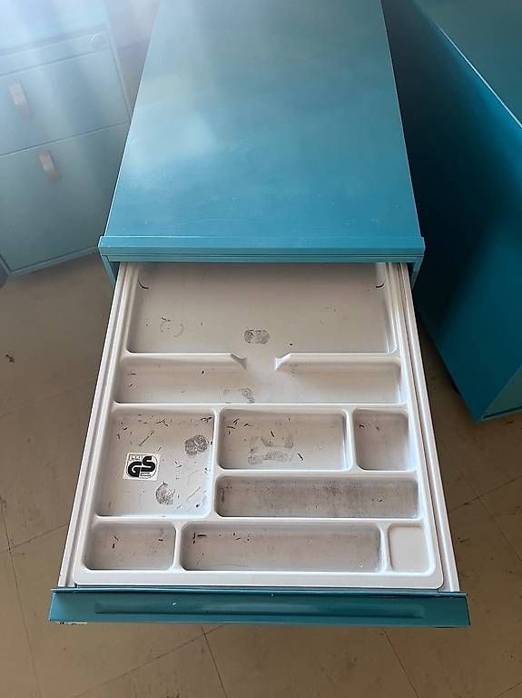 Korpus: Rollcontainer Lista mit 3 Schubladen – Gebraucht aus Konolfingen von wullehus 1
