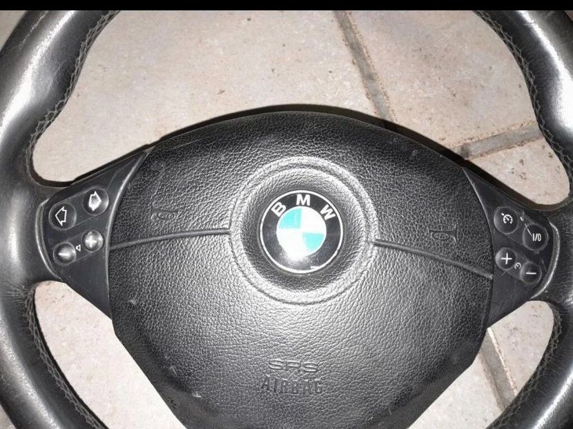 BMW Alle Autoersatzteile: BMW e39/e46 ab 2000 M lenkrad – Gebraucht aus Bülach von Simipeppe23 2