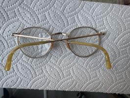 Elegante Vintage Brille mit Goldrand - Zeitloser Chic!