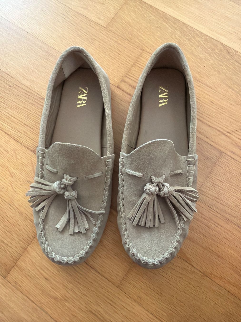 Scarpe da donna: damenschuh grösse 37 – Usato da Bonstetten venduto da juliestore