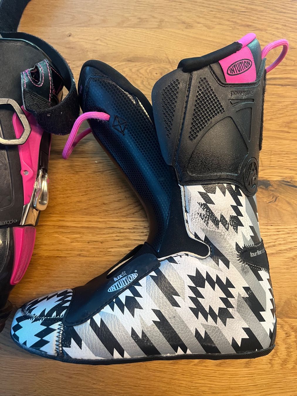 Scarpe da donna: Tourenskischuh – Usato da Küssnacht am Rigi venduto da Tourebueb 2
