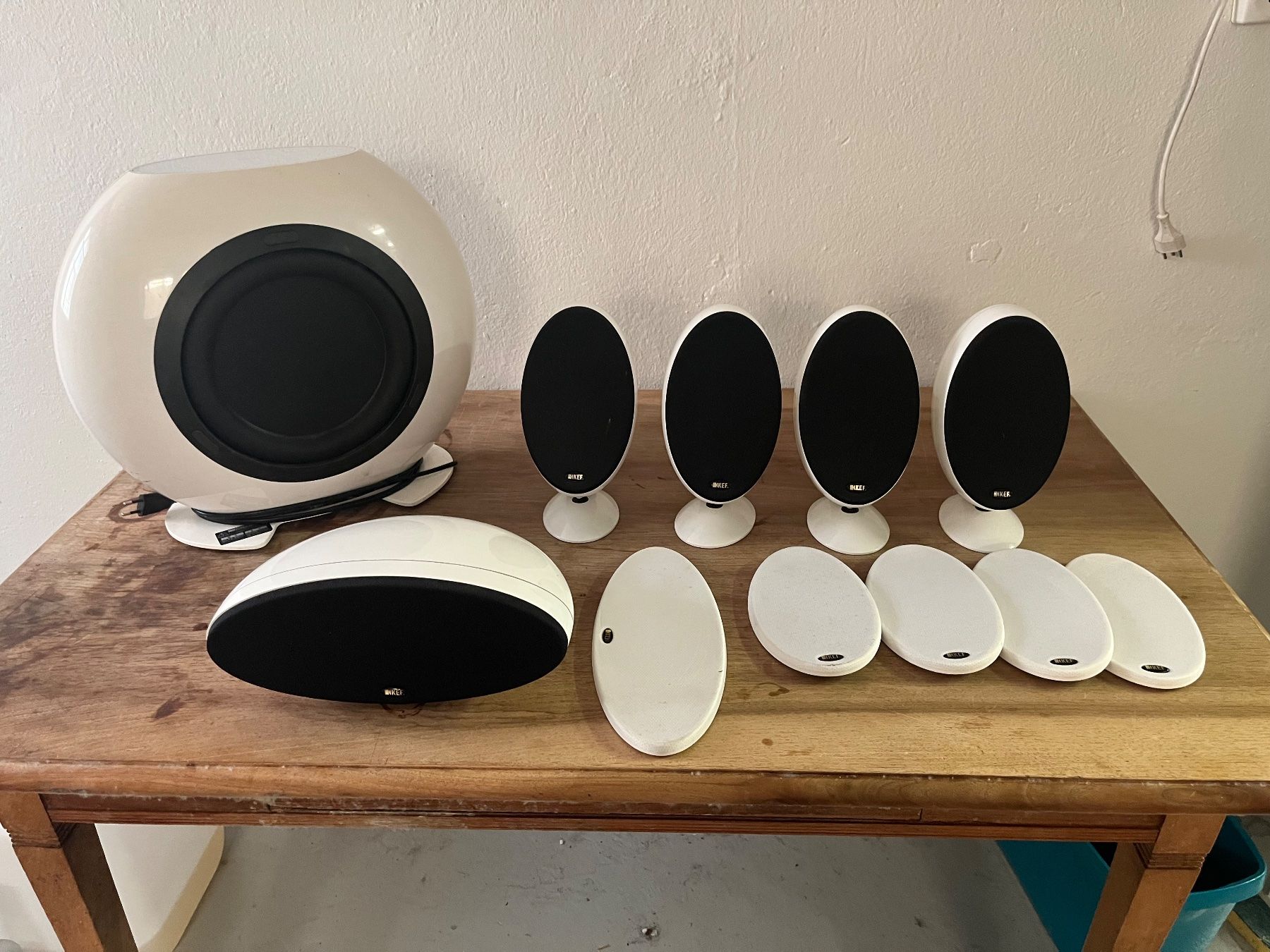 Kef Lautsprecher: Kef 5.1 Surround-Speaker – Gebraucht aus Winterthur von yelling_at_cloud