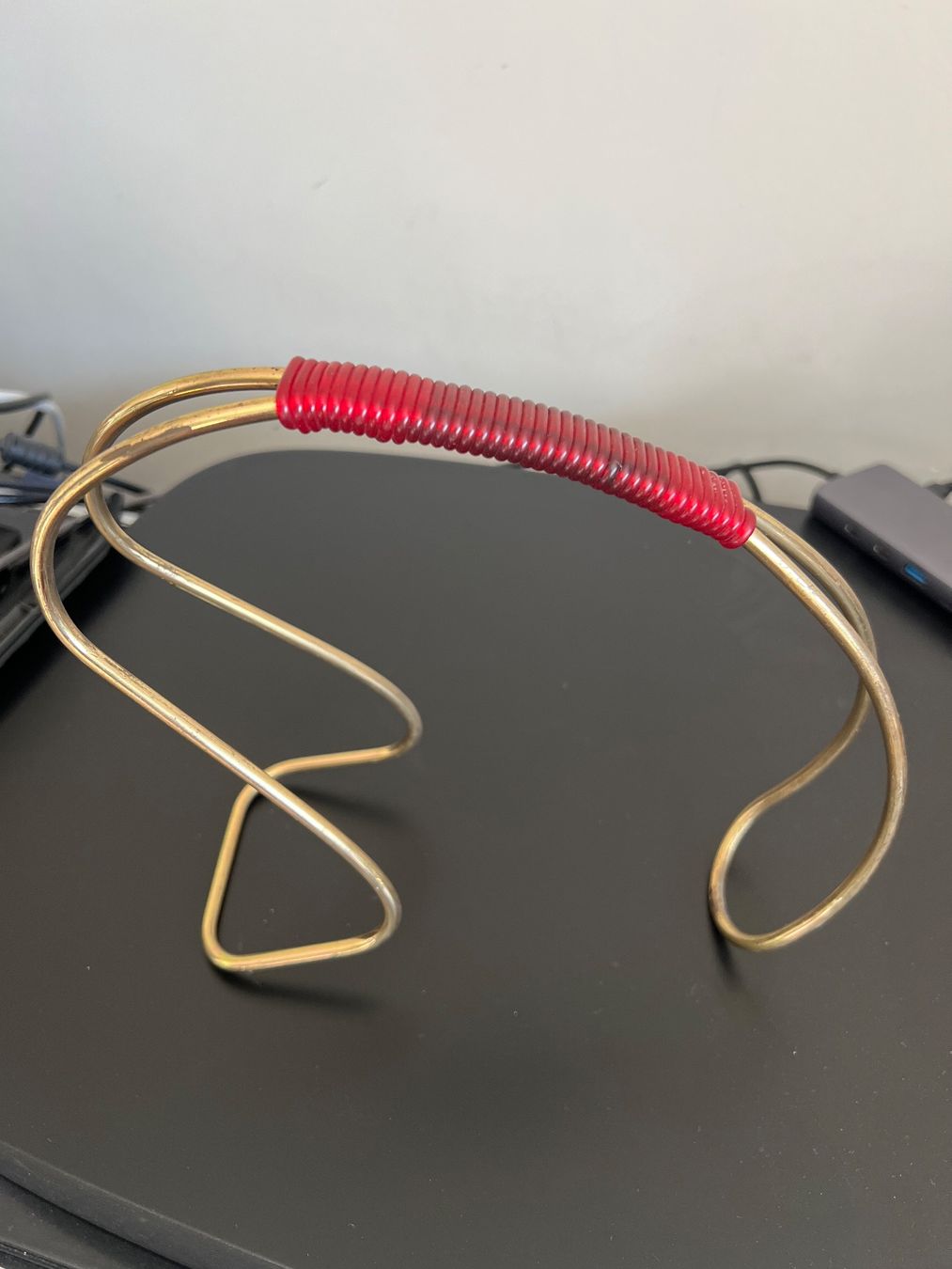 Portabottiglie: Flaschenständer mit rotem Griff Retro Vintage – Usato da Jona venduto da Sariksa 8