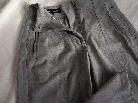 Graue Zara Hose, Grösse XS