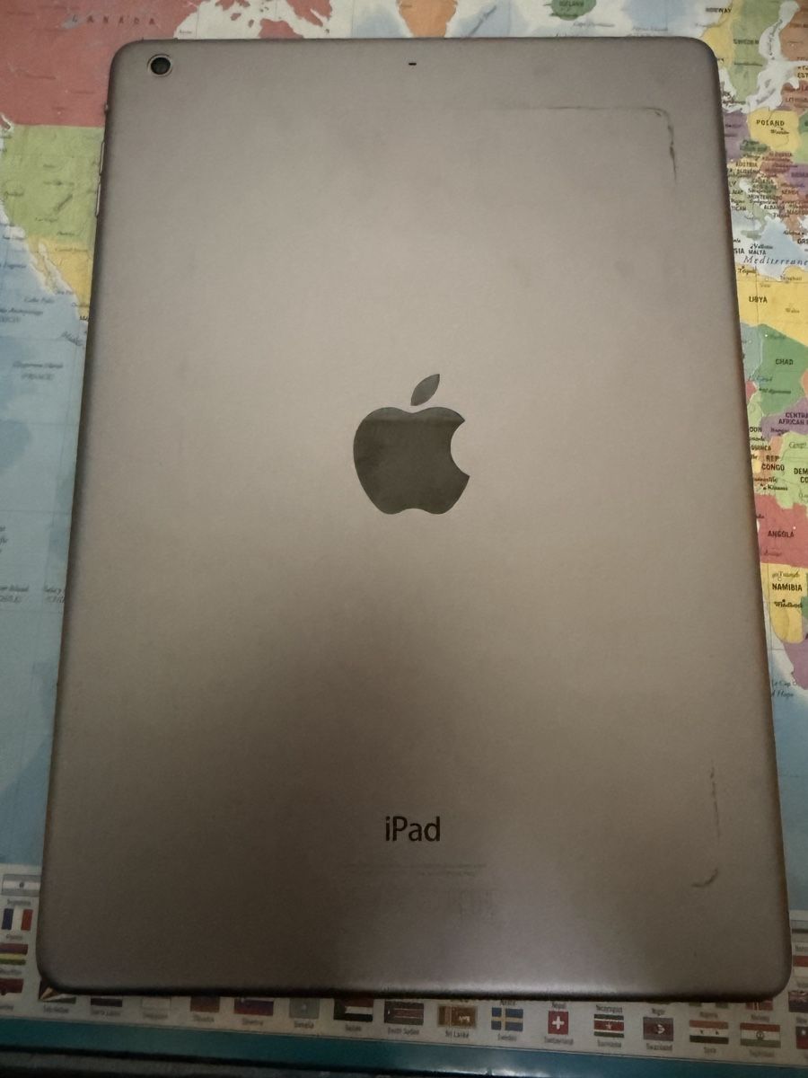 Apple Tablet PC: Apple iPad Air 1 – Usato da Basel venduto da mer_w72m 1