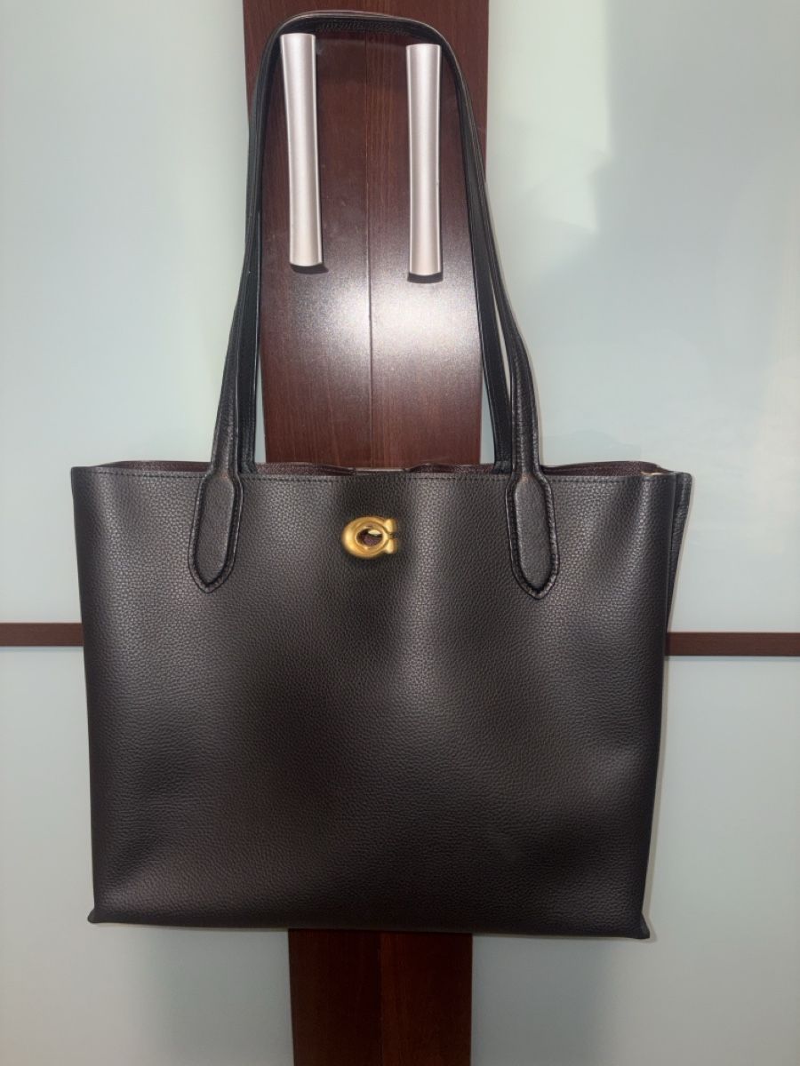 Coach Taschen für Damen: Willow Tote Bag - Handtasche black – Gebraucht aus Wetzikon ZH von ela_qh52