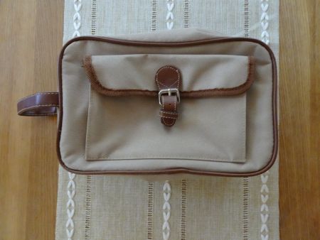 Braunes Neccessaire 27,5 x 17 x 10 cm - 240748