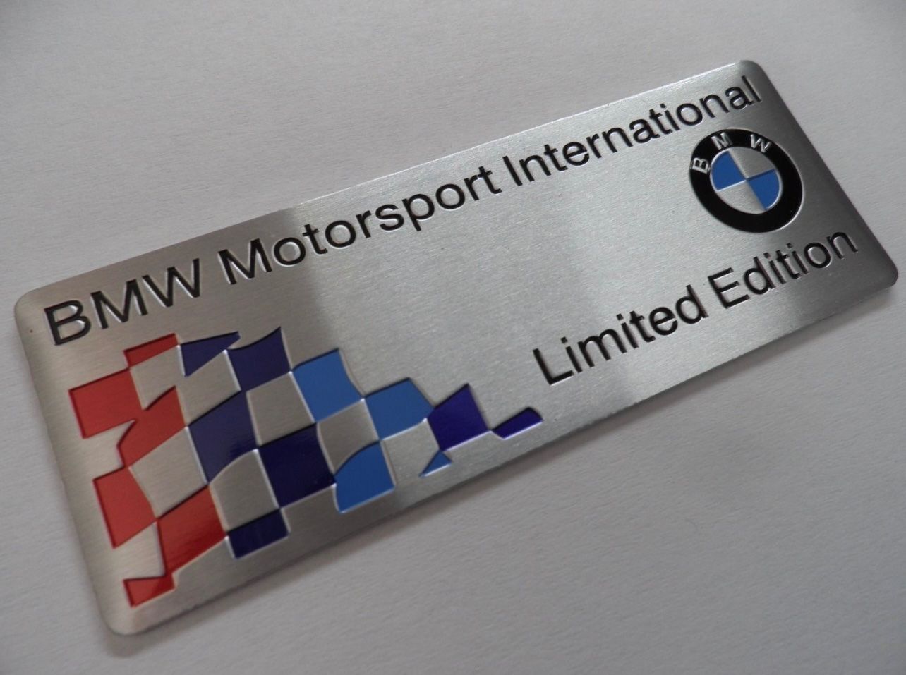 Alle Autoersatzteile: BMW E30 E34 E36 E46 E39 E60 E92 M3 M5 Motorsport Emblem Logo – Neu (gemäss Beschreibung) aus Reinach BL von Hegelmann