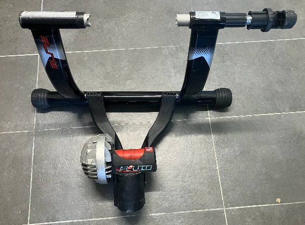 Hometrainer: Elite Crono Fluid Rollentrainer – Gebraucht aus Männedorf von mar_7sxg 1