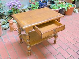 Vintage Kleintisch, Salontisch, Beisteltisch, Tisch aus Holz