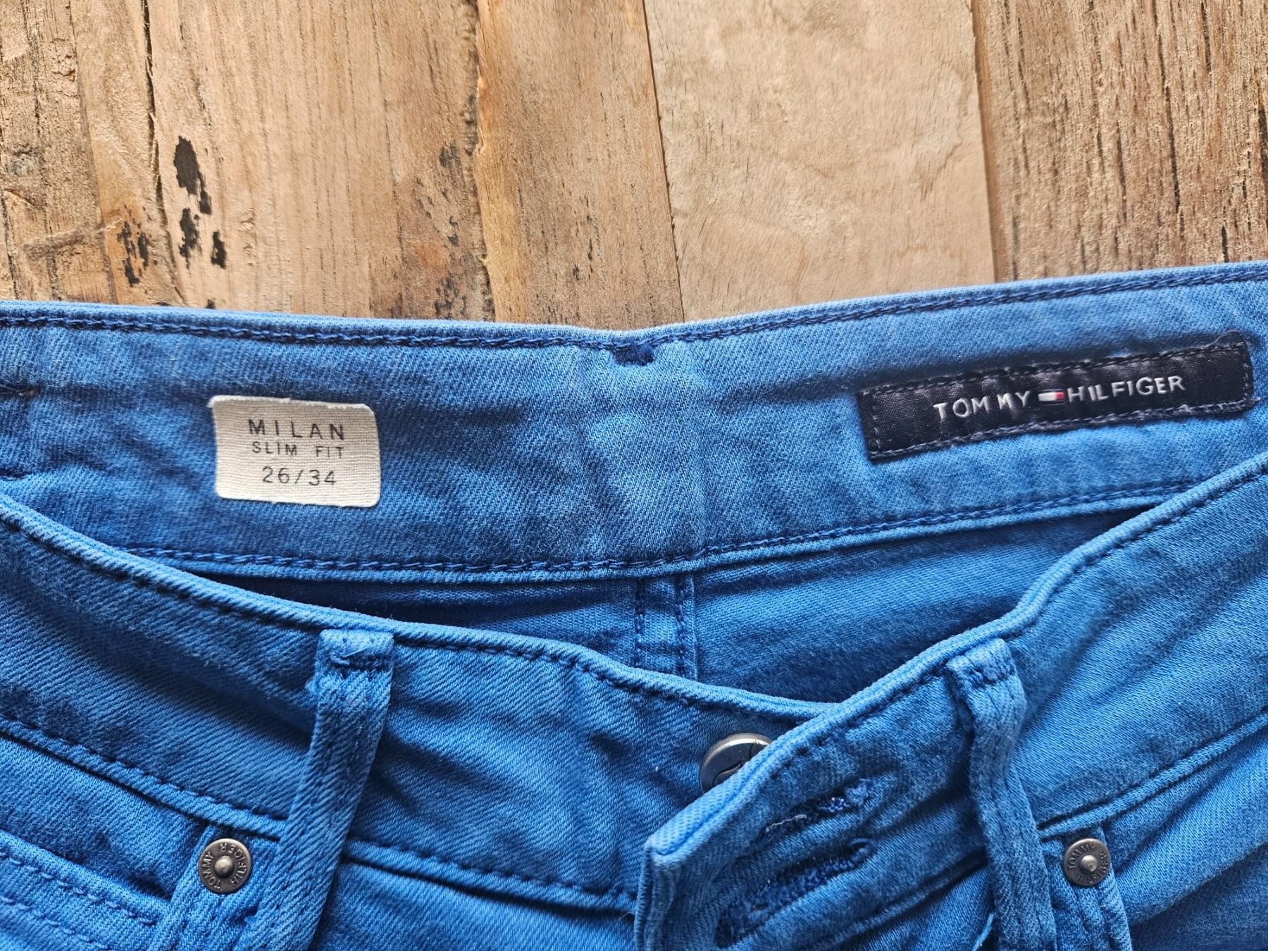 Tommy Hilfiger Jeans: Tommy Hilfiger Jeans 26/34 – Usato da Luzern venduto da schuhparadies159 3