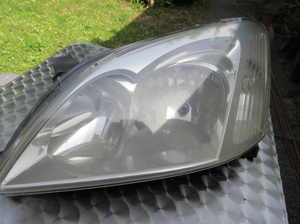 Fari: Phare avant gauche Toyota Corolla E12 – Usato da Champagne venduto da nan_2dwz 4