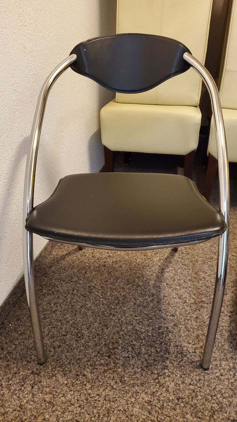Sedie: 2+2 Büro Stühle – Usato da Möhlin venduto da Hofi61 2