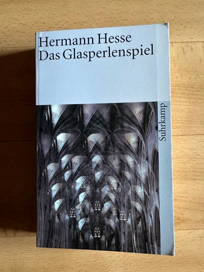 Libri: Das Glasperlenspiel, Hermann Hesse – Usato da Pragg-Jenaz venduto da eri_2vjy