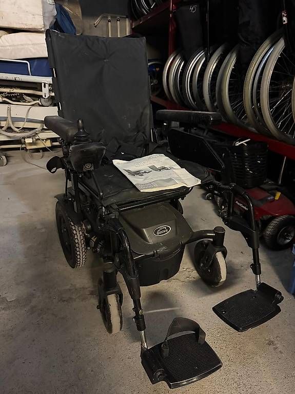 Rollstühle: Fauteuil roulant Quickie Q200R – Gebraucht aus nyon von mka_bn7r 4