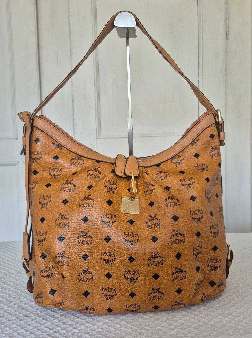 Mcm Taschen für Damen: Original MCM Hobo Bag, Size M – Gebraucht aus Dottikon von Pega7 1