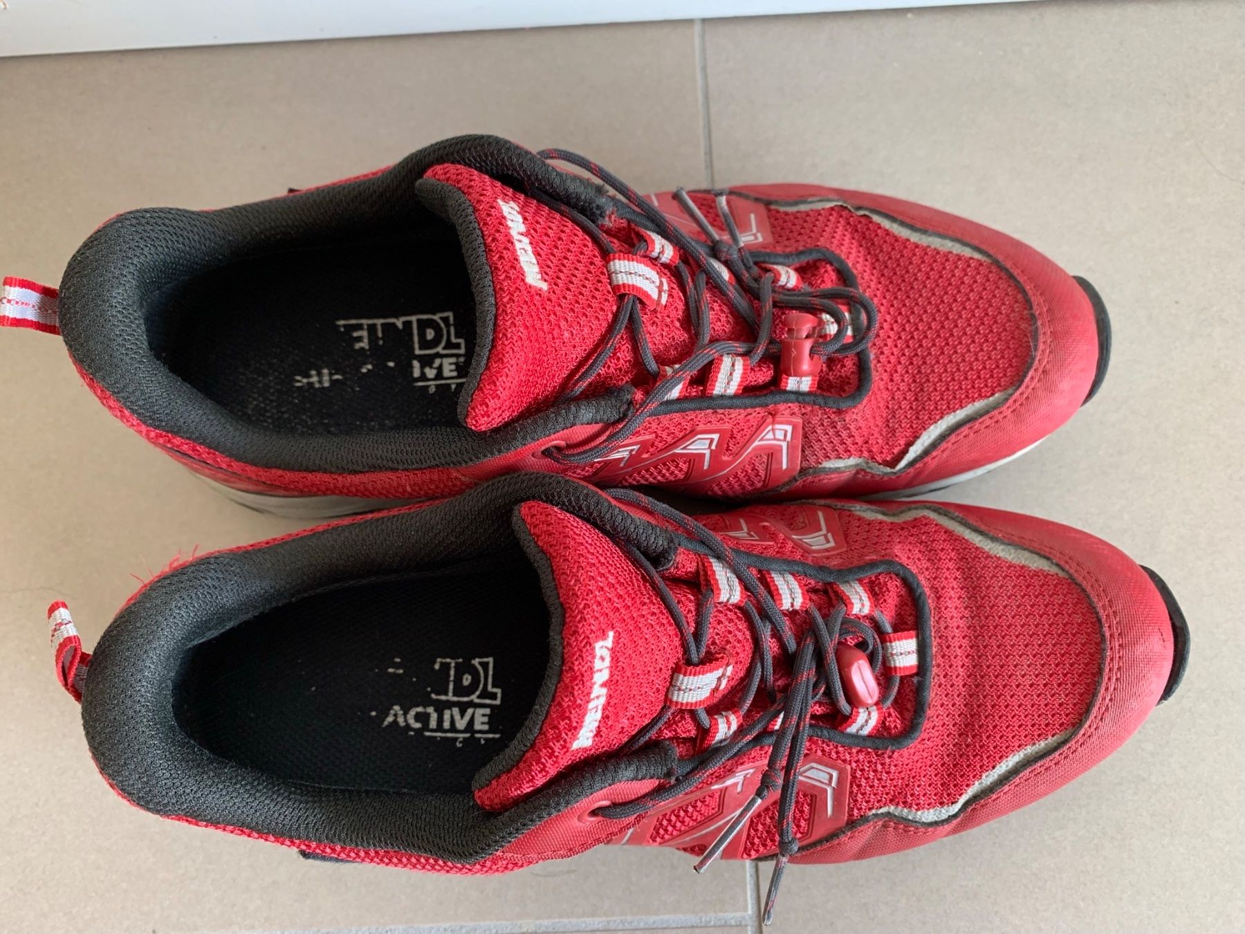 Meindl Scarpe da uomo: Meindl Trekkingschuhe Junior Gr. 39 – Usato da Zürich venduto da misterpillar 2