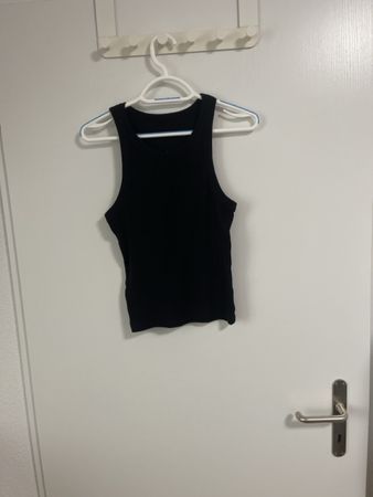 Schwarzes Ripp-Top Damen Grösse S/M guter Zustand