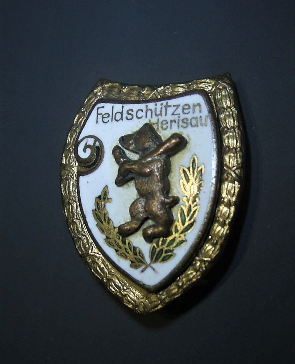 Plaketten & Abzeichen: Abzeichen  Feldschützen Herisau  um 1900 – Gebraucht aus Hedingen von Protechnica