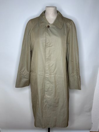Burberry Mantel