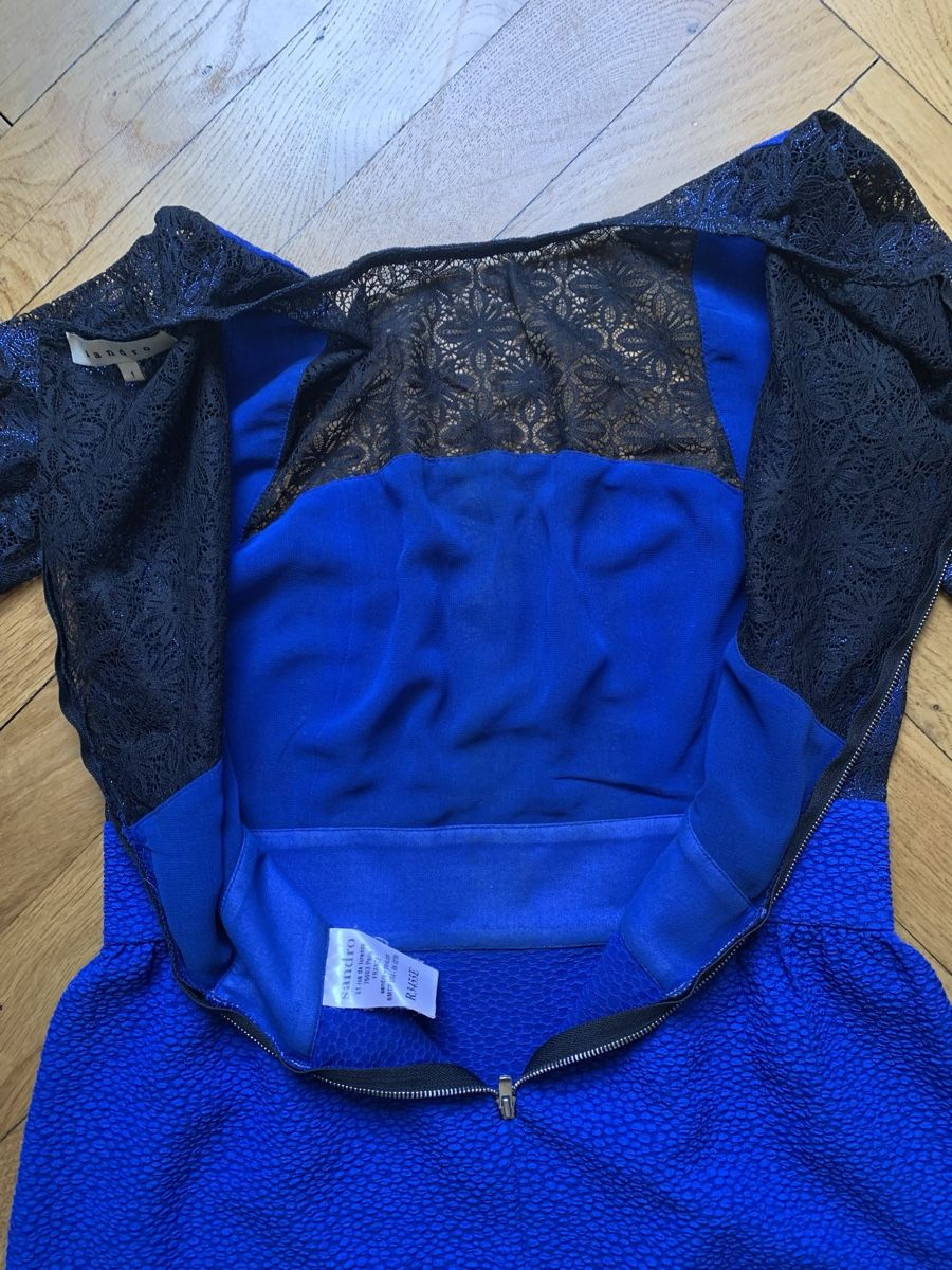 Sandro Kleider: Robe en dentelle bleu violet Sandro – Gebraucht aus Genève von rez_c6c6 6