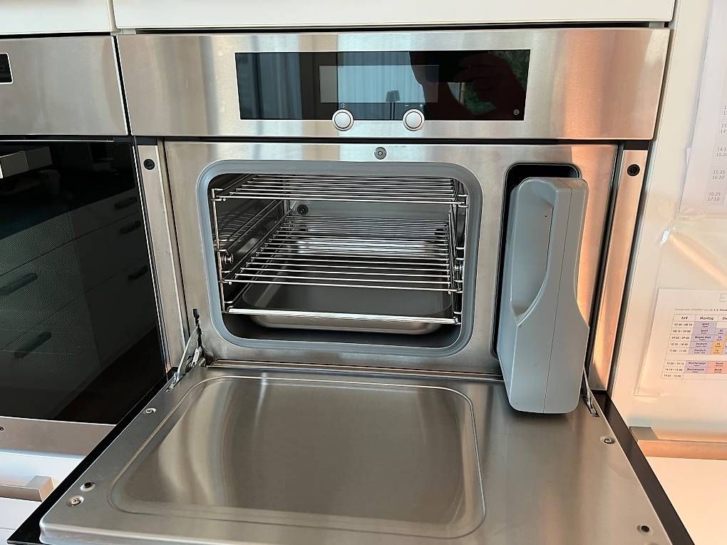 Elettrodomestici da cucina: Miele Einbau-Dampfgarer (DG 4060) – Usato da Knonau venduto da meierurs 1