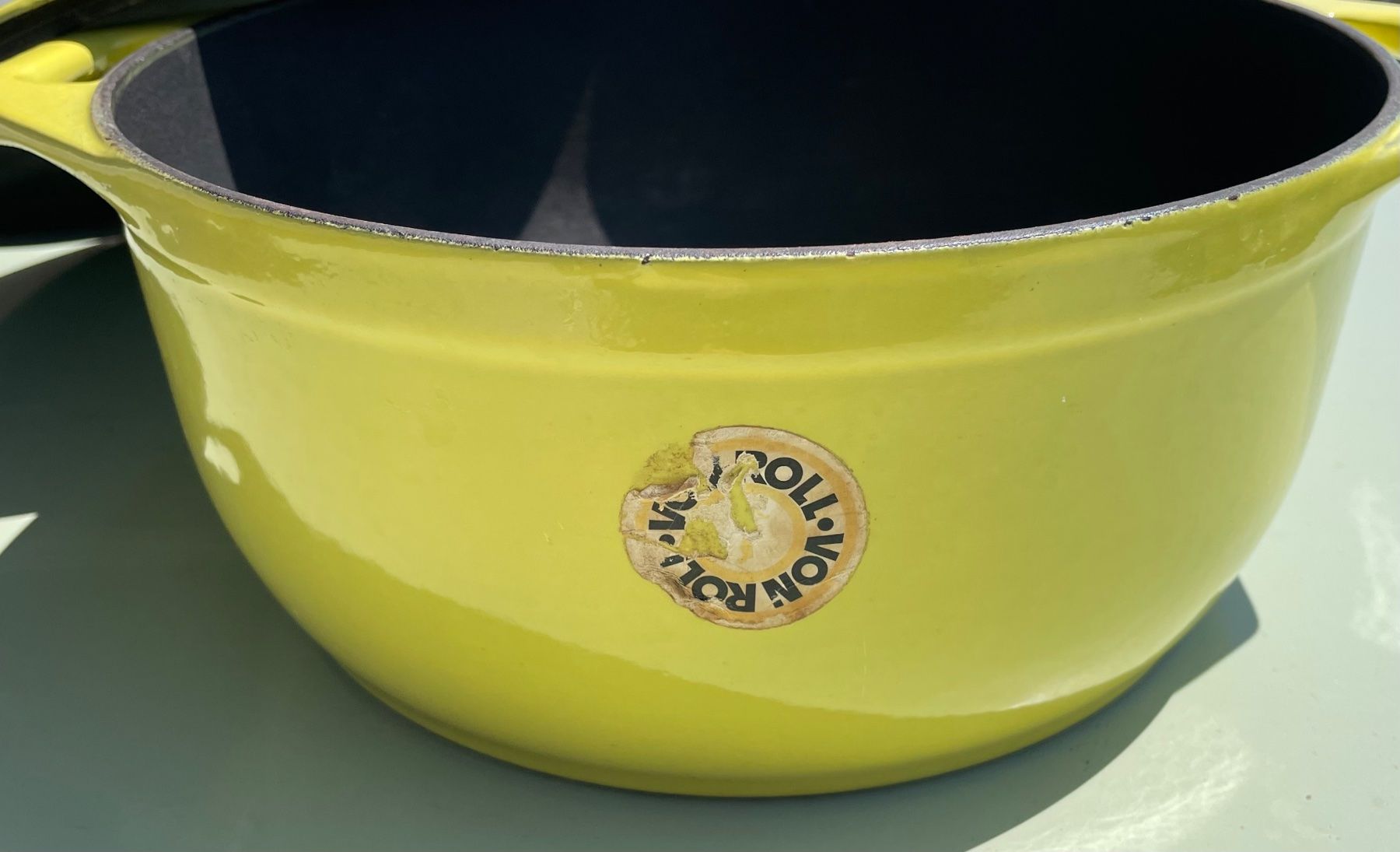 Von Roll Pentole: Von Roll Gusseisen Topf – Usato da Zürich venduto da steinhuhn 2