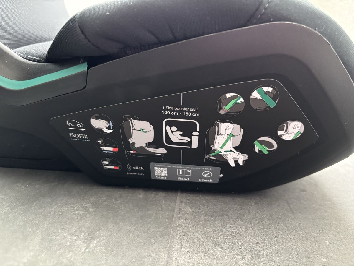Britax Römer Seggiolini per auto: Britax Römer Kidfix pro M space black – Nuovo (secondo la descrizione) da Stein AG venduto da MOENA_3 5