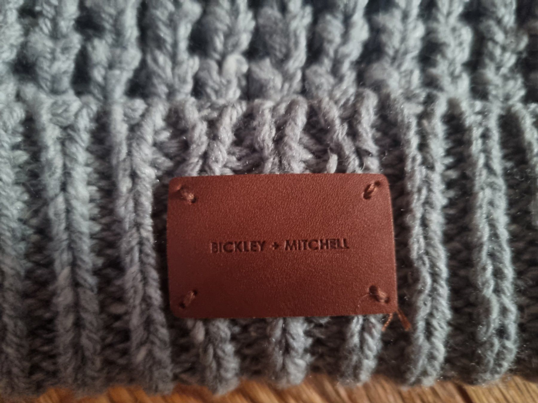 Altro in Moda donna: Warme Strickmütze Bickley+Mitchell mit Futter – Usato da Vättis venduto da cala010 1
