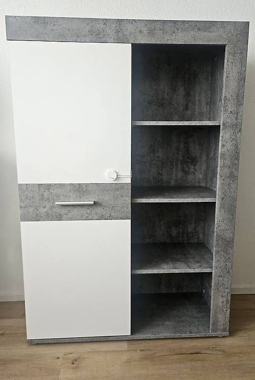 Vetrine: Wohnwand-Set: TV-Möbel, Highboard & Vitrine – Usato da Romanshorn venduto da urs_52n6 1