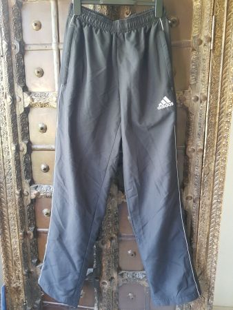 HERREN / JUNGEN TRAINERHOSE VON ADIDAS